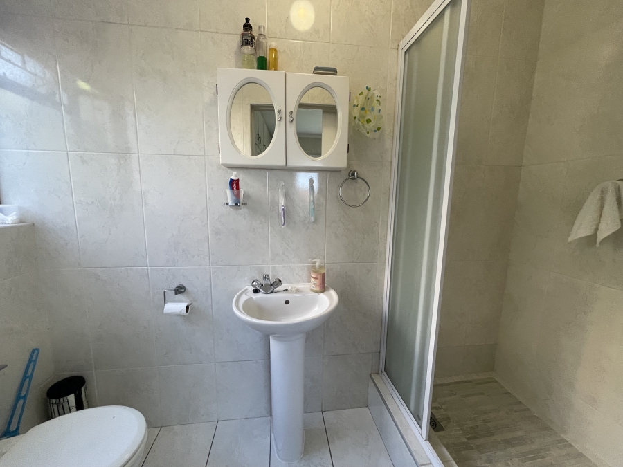 4 Bedroom Property for Sale in Saxilby Eastern Cape